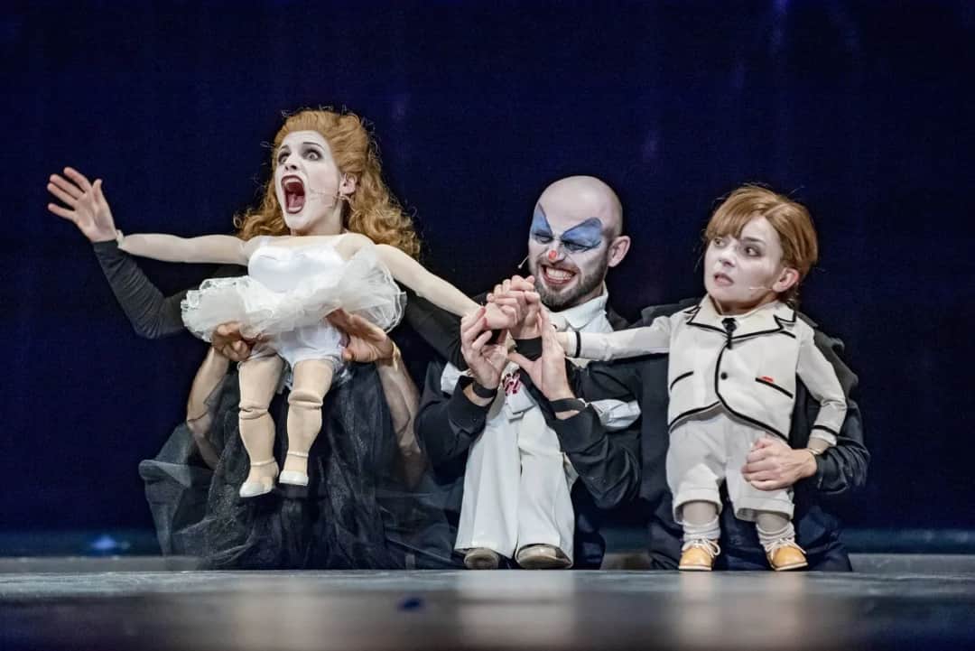 Teatr Blaszany Bębenek: Interaktywne spektakle i warsztaty dla dzieci