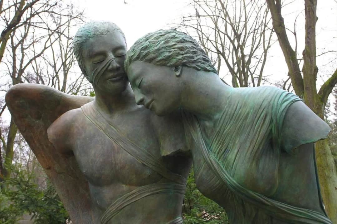 Igor Mitoraj w Poznaniu: Rzeźby, które zmieniają oblicze sztuki