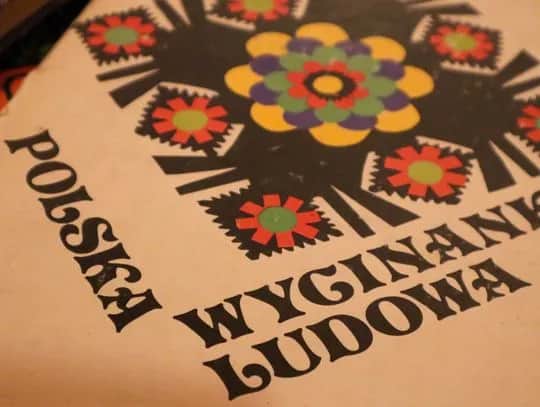 Muzeum Sztuki Ludowej w Otrębusach – odkryj fascynującą historię i sztukę