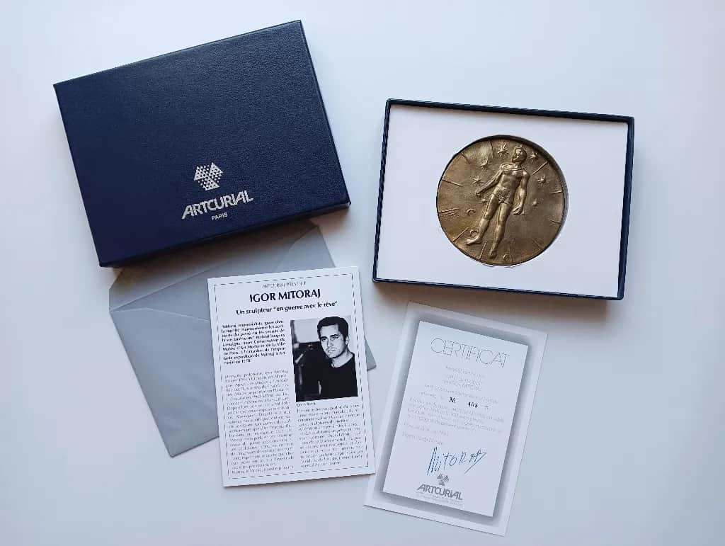 Ceny rzeźb Mitoraja: Co warto wiedzieć przed zakupem?