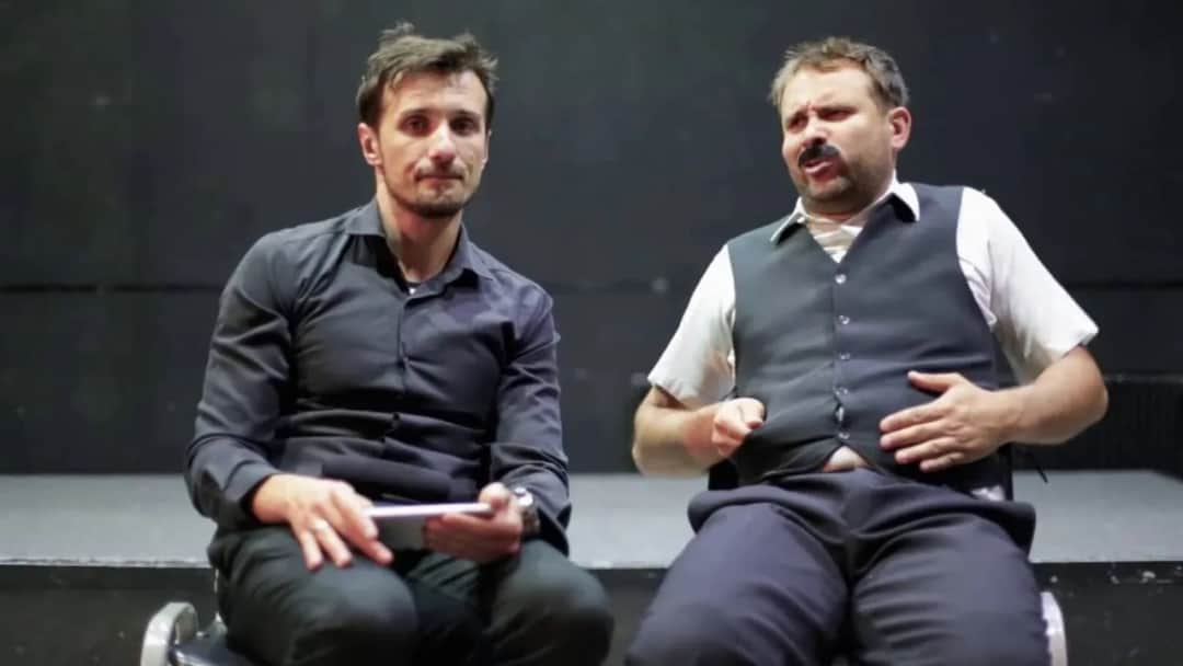 Kabaret po angielsku - znaczenie, historia i słynne występy