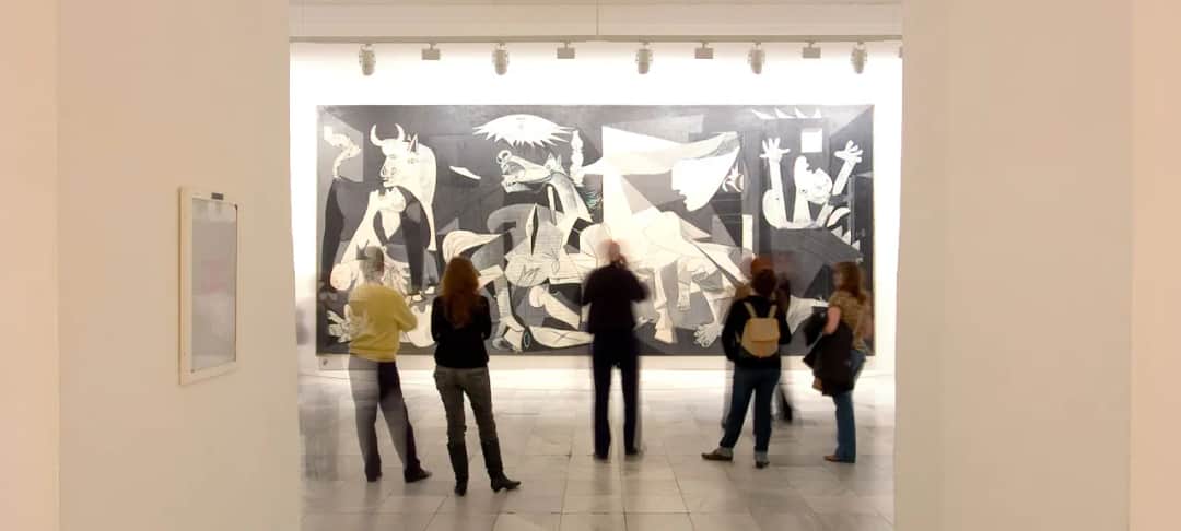 Muzeum Narodowe Centrum Sztuki Królowej Zofii - historia i wystawy